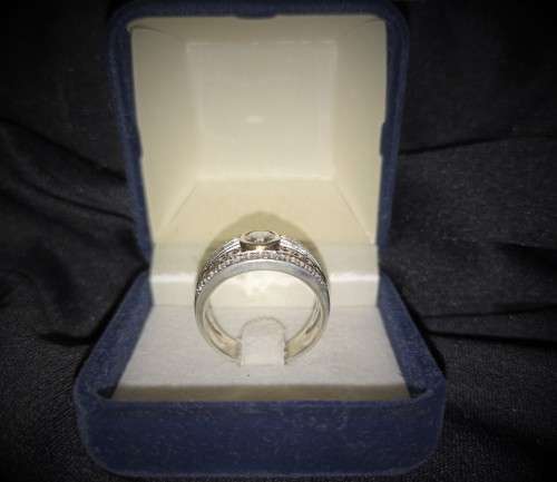 PHENOMENAL LADIES SOLID 925 STERLING SILVER RING!!!